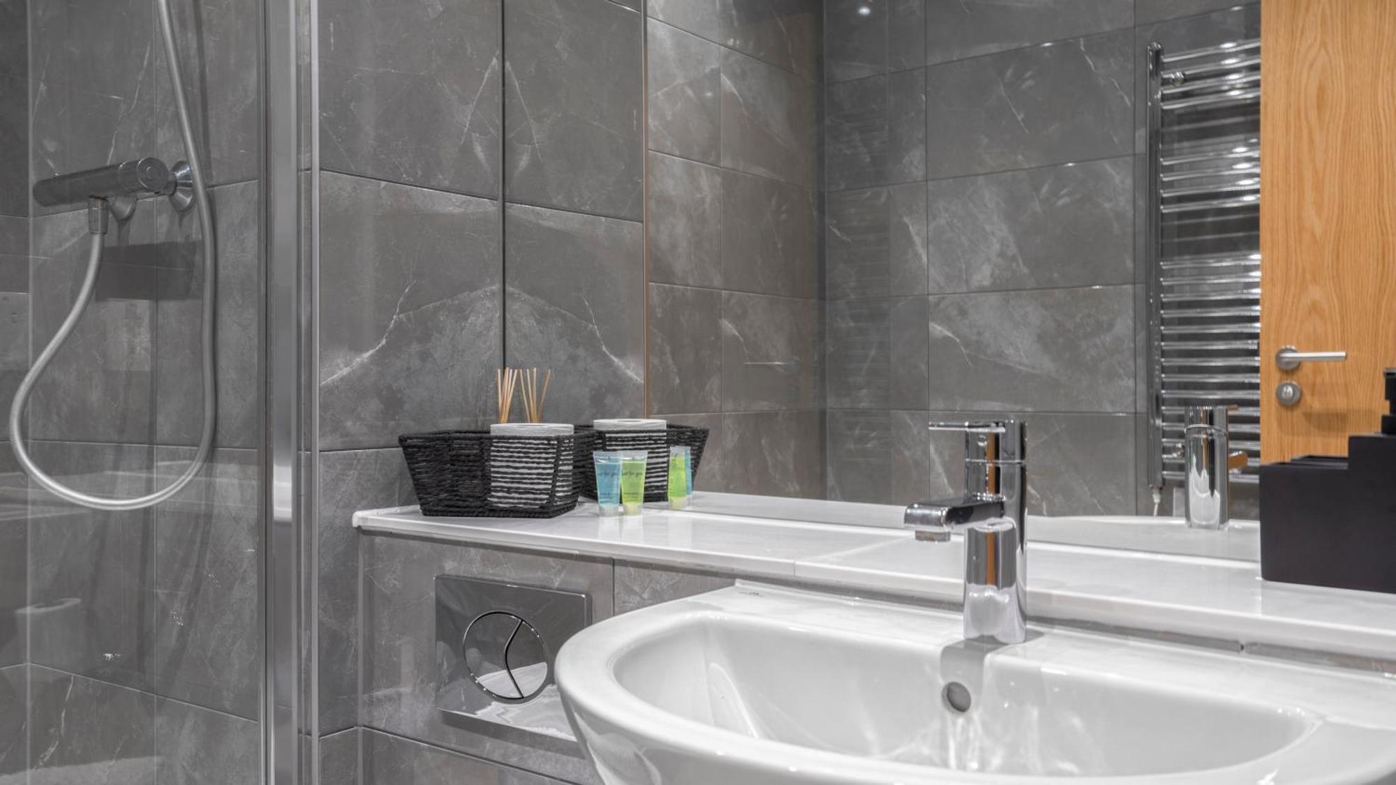 Axium Escape- 2 Bed Apartment, Birmingham City Centre Bagian luar foto